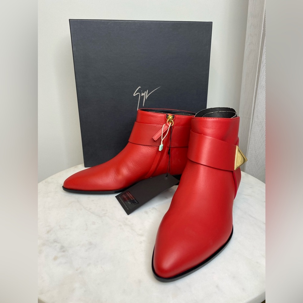 GIUSEPPE ZANOTTI ANKLE BOOTS 36